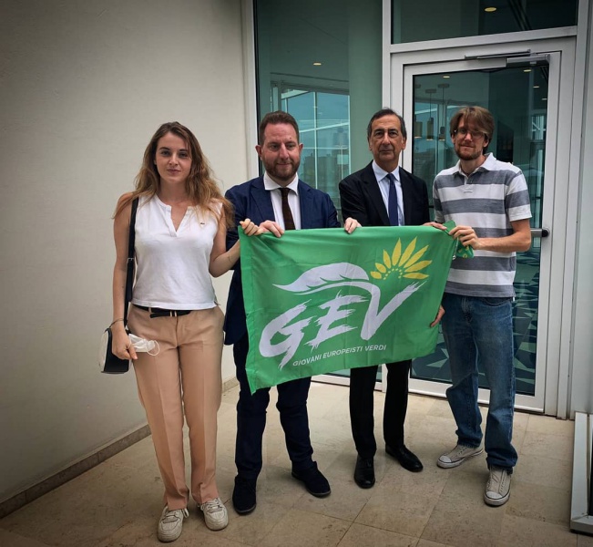 Datei:POL IT giovani-europeisti-verdi3.jpg