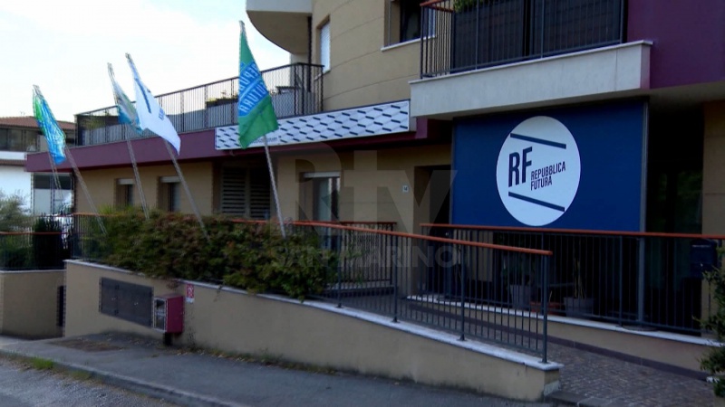 Datei:POL SM rf1.jpg