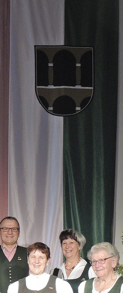 Datei:AT fehring--pertlstein.jpg