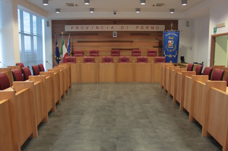 Datei:IT pr-fermo-g2.jpg