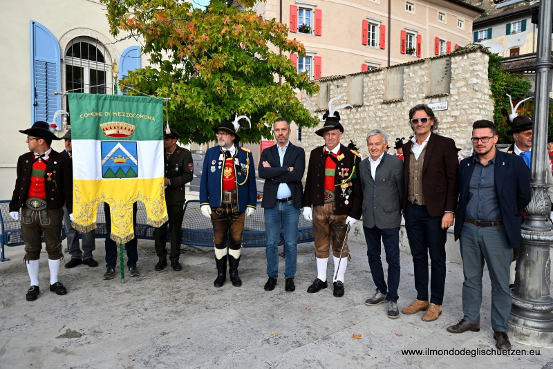 Datei:IT mezzocorona-g14.jpg