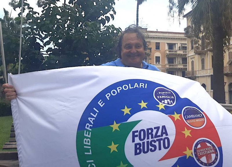 Datei:POL IT forza-busto1.jpg