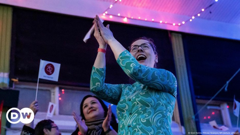 Datei:POL GL inuit-ataqatigiit30.jpg