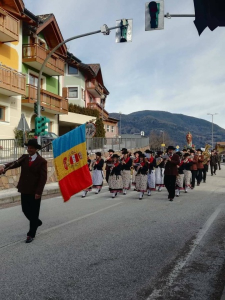 Datei:IT altavalle--faver-banda5.jpg